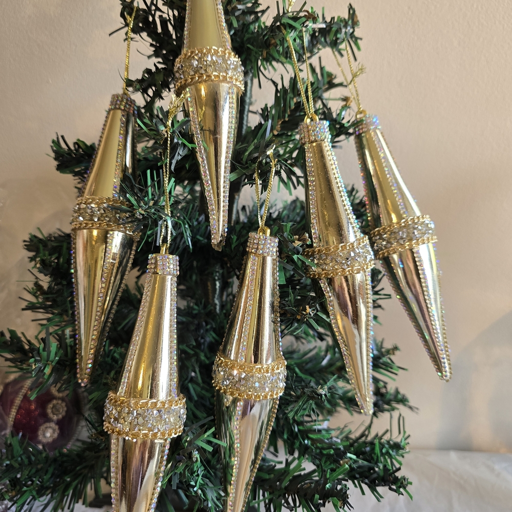 Elegant Gold and Silver Holiday Ornaments New 6 Pieces 6 Inch Handmade Shatterp